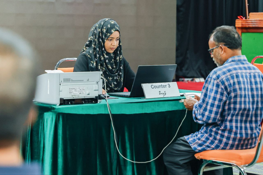 ފިތުރު ޒަކާތުގެ ގޮތުގައި ގޮވާމުން ބަލައިގަތް ތަކެތި މާދަމާ ދޫކުރަން ފަށަނީ