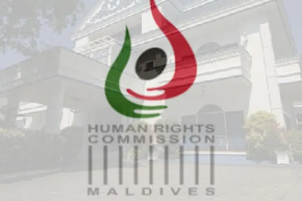 ރާއްޖެޓީވީގެ ކާލާބައިސާ ގައި އޯޓިޒަމްކުދިންނަށް ހަޖޫ ޖެހުން އެޗްއާރްސީއެމް އިން ކުށްވެރިކޮށްފި