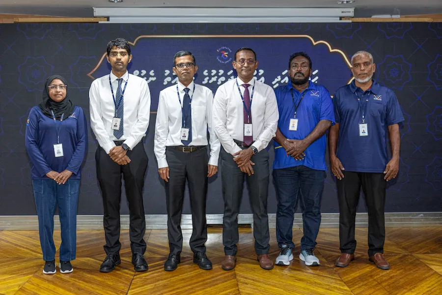 ސްޓެލްކޯ އިން މިއަހަރު ހައްޖާއި އުމްރާއަށް ދިއުމުގެ ފުރުސަތު ދެވޭ 6 މުވައްޒަފުން ހޮވައިފި