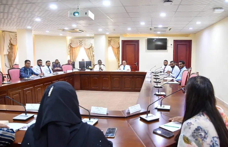 ވެންޓިލޭޓަރު ހިޔާނާތްތެރިންނަށް މަކަރާއި ހީލަތް ހެދުމުގެ ދައުވާކޮށްދޭން ހުށަހަޅަން މާލިއްޔަތު ކޮމިޓީން ފާސްކޮށްފި