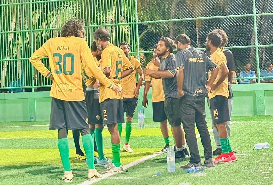 އެންމެ ފަހުގެ ޗެމްޕިއަން ހުޓިކޮޑާގެ މައްޗަށް ރެމްޕޭޖުން ކުރި ހޯދިއިރު އިރު އަތިރީ އެސްސީއަށް ފަސޭހަ މޮޅެއް!