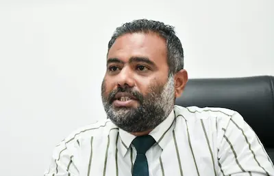 ދަތުރުވެރިންނަށް އާ ޓާމިނަލްތައް ހަމަޖައްސައިދެއްވުމުން ތޮއްޑޫ ކައުންސިލް ރައީސްގެ ޝުކުރު ރައީސް ޑރ.މުޢިއްޒަށް!
