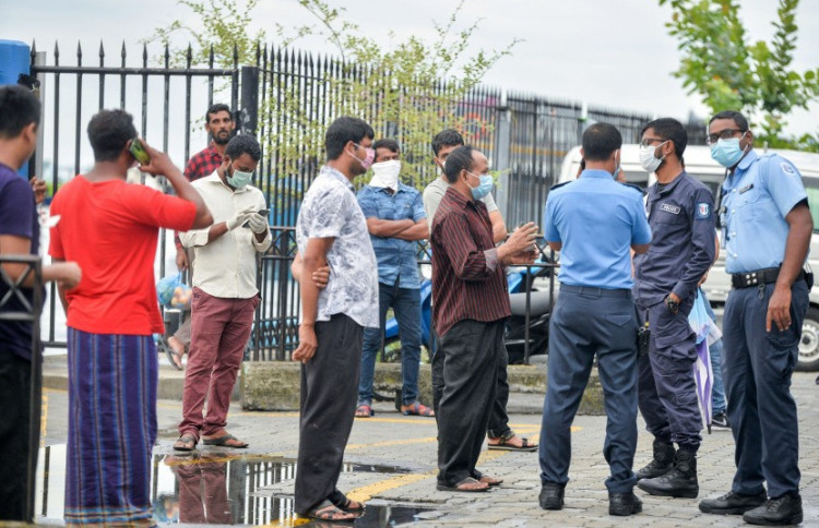 މިހާތަނަށް 77 ހާސް ބިދޭސީންގެ މަޢުލޫމާތު ވަނީ އެއްކުރެވިފައި