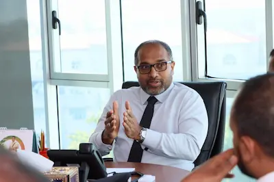 މާދަމާގެ މަޖިލިސް ޖަލްސާގައި އިހުސާނުގެ އިތުބާރު ނެތް ކަމުގެ މައްސަލަ އޮންނާނެ