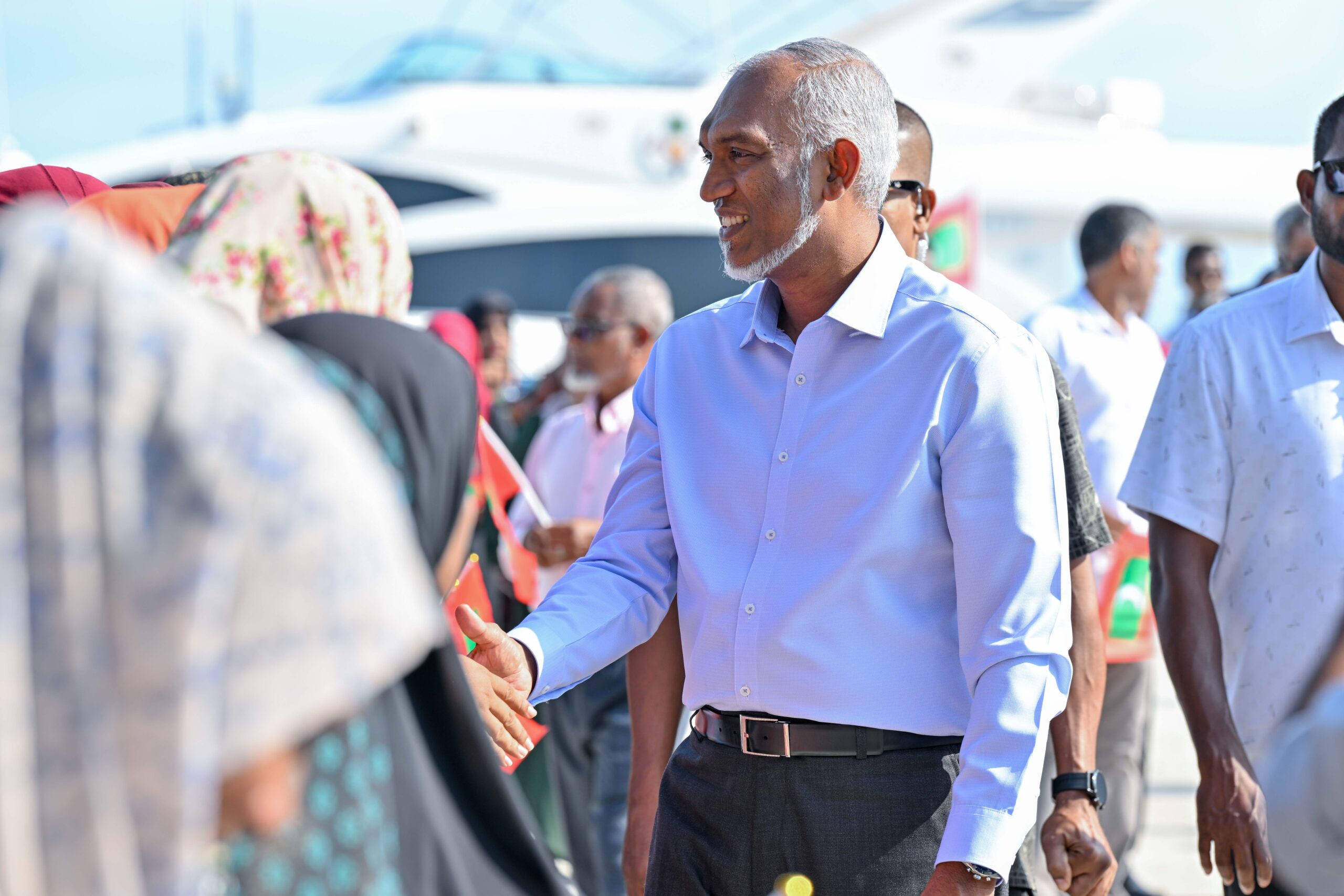 ރައީސްގެ ދ. އަތޮޅު ދަތުރުފުޅު: މިއަދުގެ ފުރަތަމަ މަންޒިލަކަށް މާއެނބޫދޫއަށް!