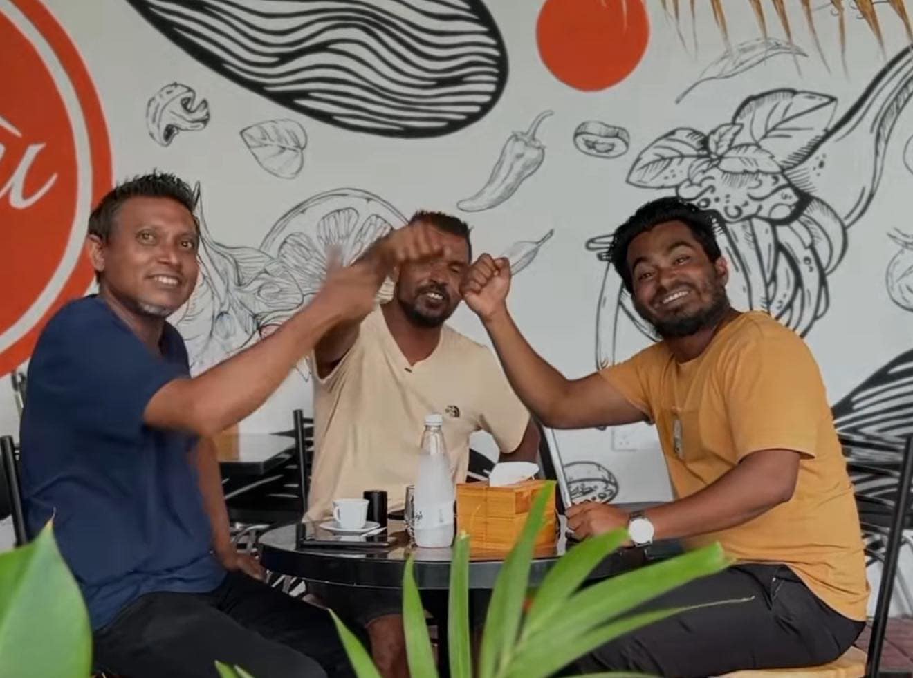 ސްޓޫޑިއޯ 33 ގެ ޖާދޫ; ވާދޫއަށް ލިބިދިން ބޮޑު ހިތްވަރެއް!