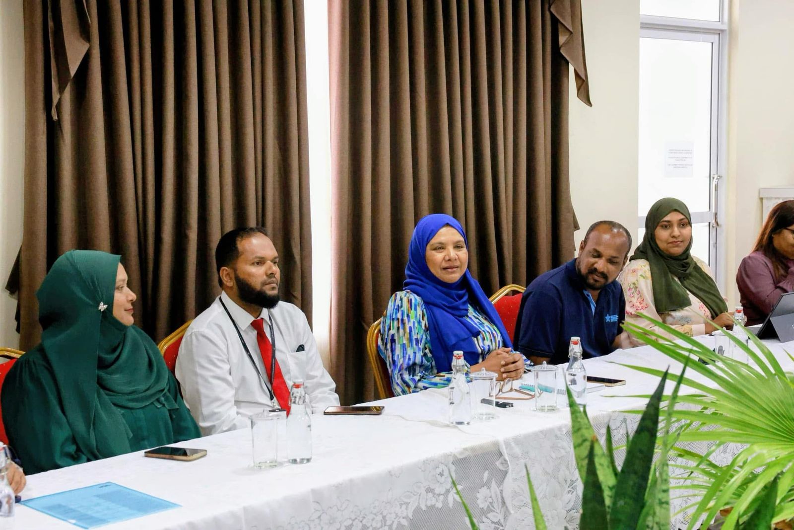 ޚާއްސަ އެހީއަށް ބޭނުންވާ ކުދިންނަށް ކިޔަވައިދޭނެ ޓީޗަރުން ބިނާކުރުމުގައި ހުރި ދަތިތަކާ ގުޅޭގޮތުން މަޝްވަރާކުރައްވައިފި