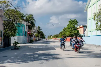 ކުޅުދުއްފުށސިޓީގައި ކުރިއަށްގެންދިޔަ ސިހުރު އޮޕަރޭޝަން؛ 8 ގެއަކުން ސިހުރު ހަދާ ސާމާނު ހޯދައިފި