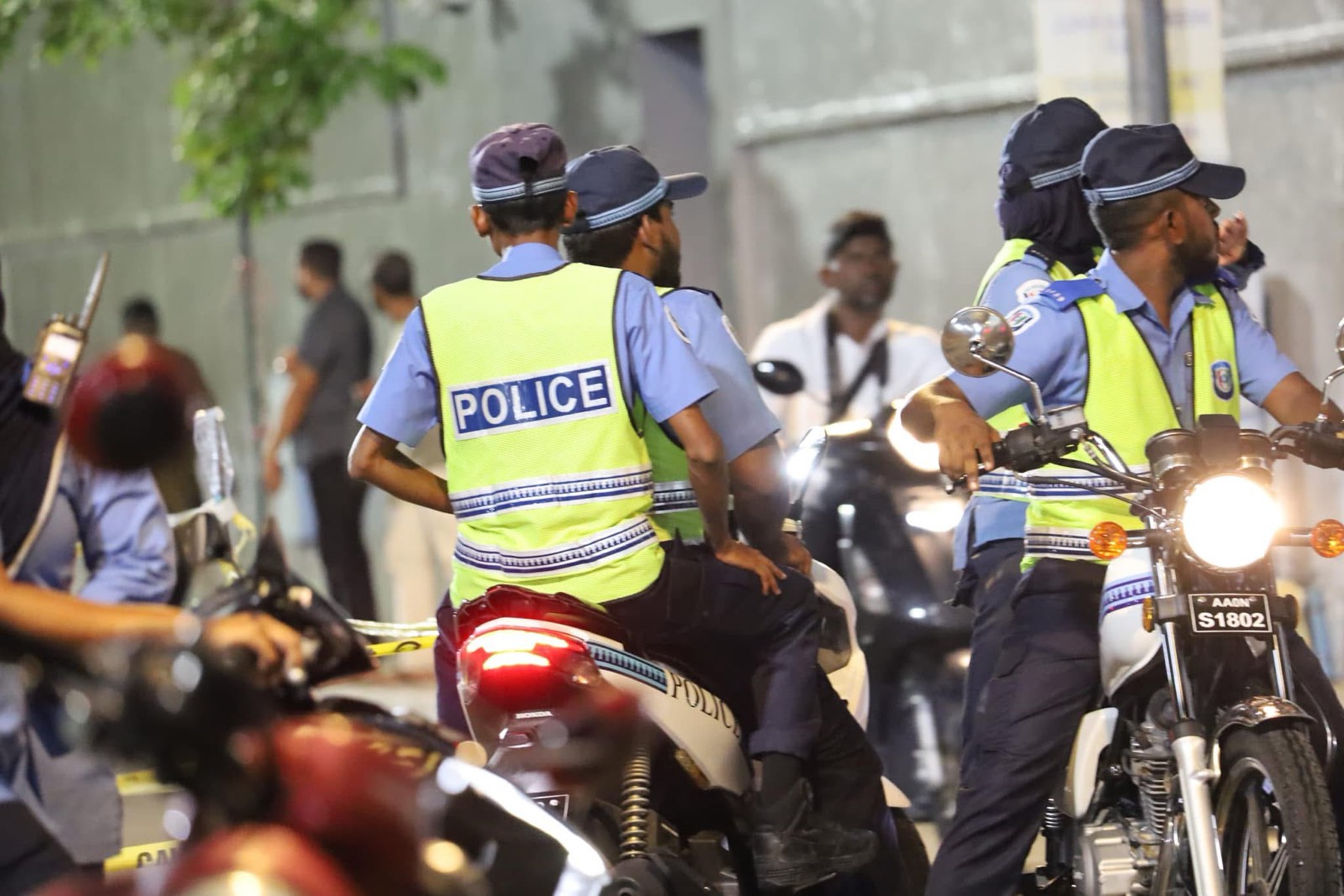 ރާއްޖެ އައި މީހެއްގެ ފޮށިގަނޑަކުން މަސްތުވާތަކެތި ފެނިގެން ހައްޔަރުކޮށްފި