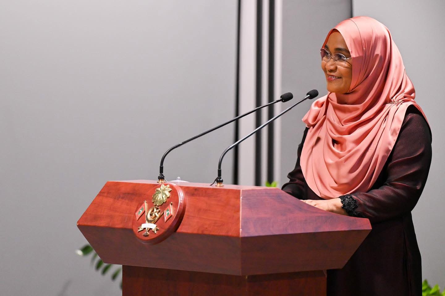 އަންހެނުން ބާރުވެރިކުރުވުމަށްޓަކައި އަންހެނުންނަށް ޚާއްސަ ބަލިތަކަށް ދެވޭ ފަރުވާ ކުރިއަރުވަންޖެހޭ: މެޑަމް ސާޖިދާ