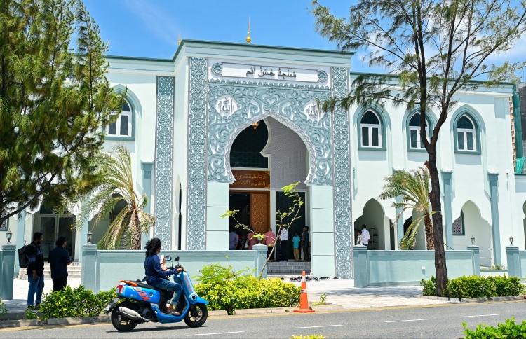 މިއަހަރު މިސްކިތްތައް ބިނާ ކުރުމުގެ 35 މަޝްރޫއެއް ކުރިއަށްދާނެ: ރައީސް