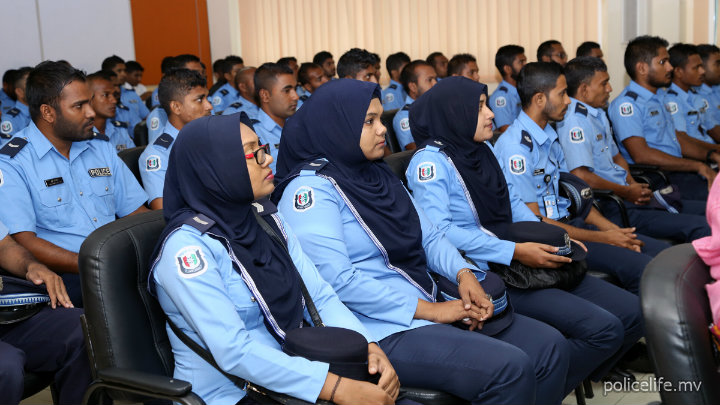 15،500 ރުފިޔާގެ މުސާރައަކަށް ފުލުހަށް ވަނުމުގެ ފުރުސަތު!
