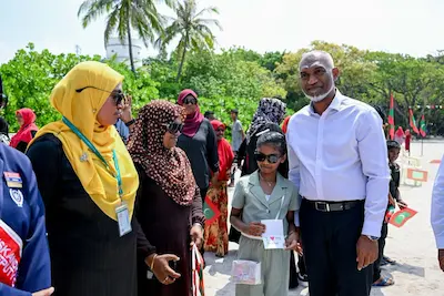 ހއ ގެ 10 ރަށަކަށް ކުރެއްވި 3 ދުވަހުގެ ދަތުރުފުޅު ނިންމަވައި ރައީސް ޑރ މުއިއްޒު މާލެ ވަޑައިގެންފި