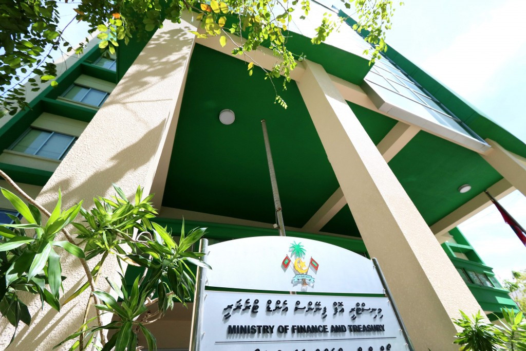ކުރިއަށް އޮތް ދެ އަހަރު ކުންފުނިތަކުގެ ވެރިންނަށް ގިނަވެގެން ދެވޭނީ 90،000 ރުފިޔާ: ޕީސީބީ