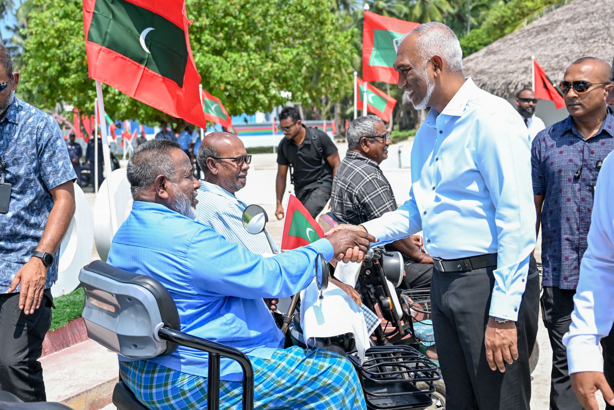 ރަމަޟާން މަހުގެ ކުރިން، ތަކަންދޫ އާއި މާރަންދޫ ގައި އާރްޓީއެލްގެ ހިދުމަތް ފަށާނެ: ރައީސް