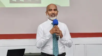 އައިލެންޑް އޭވިއޭޝަންގެ ޑިރެކްޓަރުންގެ ބޯޑުގެ ޗެއާމަަނަކަށް މިނިސްޓަރ ޝަފީއު