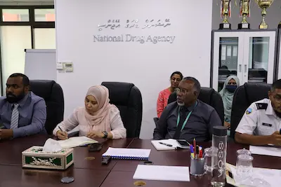 ސިއްހީ ނުރަނގަޅު އާދަތަކުން ދުރުހެލިކުރުމަށް، އެންޑީއޭގެ ފަރުވާގެ މުއްދަތުގައި ބާރުއެޅުމާމެދު މަޝްވަރާ ކޮށްފި
