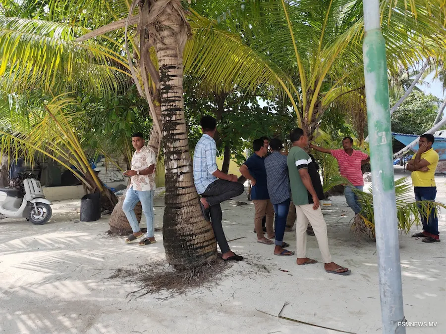 ބިދޭސީ މަސައްކަތްތެރިންތަކެެއް މަޑުއްވަރީއަށް ދިޔަ މައްސަލަ އިމިގްރޭޝަނުން ބަލަނީ