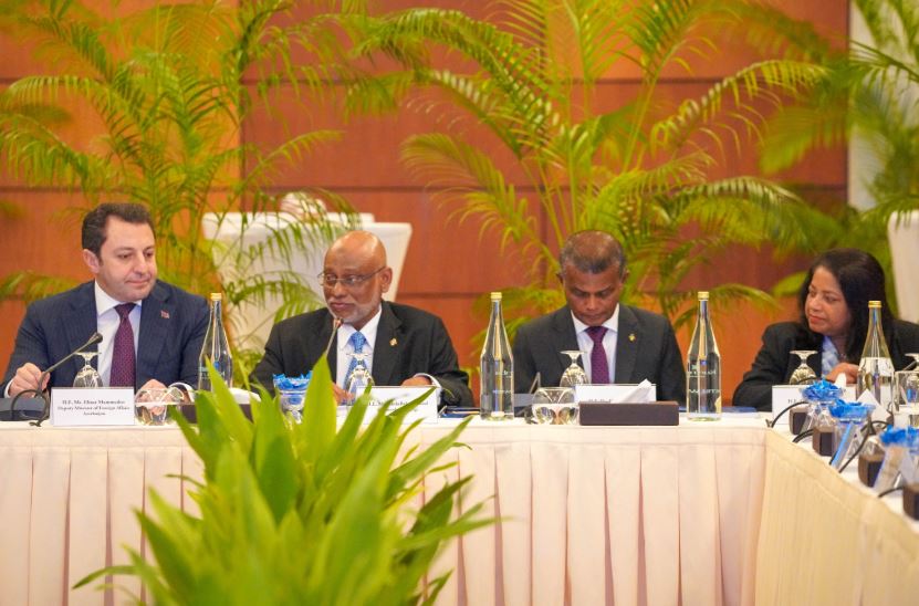 އަޒަރުބައިޖާންގެ ވަފުދަށް ހާއްސަކޮށް ބައިލެޓްރަލް ކޮންސަލްޓޭޝަންގެ ފުރަތަމަ ބައްދަލުވުން ބާއްވައިފި