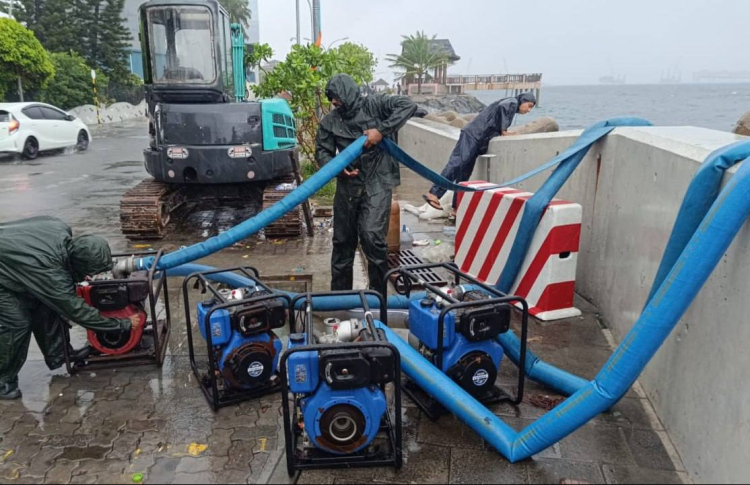 އާންމުކޮށް ފެންބޮޑުވާ ރަށްތަކަށް ޕަމްޕު ފޯރުކޮަށްދީފި