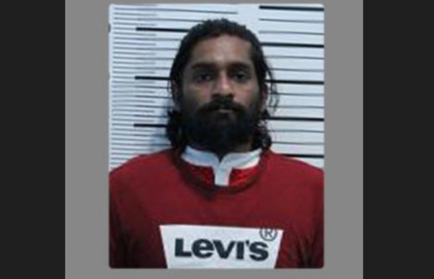 އިކްރާމަށް 70،000ރުފިޔާ ގެ ޖޫރިމަނާ އަކާއެކު 3 މަހުގެ ޖަލު ހުކުމެއް ކޮށްފި، އަނިޔާވި މީހާއަށް 119،000 ރުފިޔާ މިހާތަނަށް ވަނީ ދީފައި