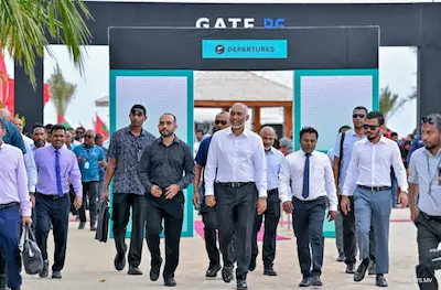 ރައީސް ޑރ މުއިއްޒު، ހުވަދުއަތޮޅުގެ 9 ރަށަކަށް ކުރެއްވި ދަތުރުފުޅު ނިންމަވާލައްވައިފި