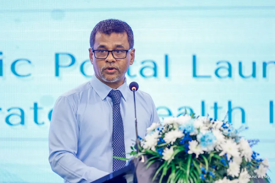 ސިނގިރޭޓު ހަދަން ބޭނުންކުރާ ތަކެތި ރާއްޖެ އެތެރެކުރުން ގާނޫނުގައި އޮތީ މަނާކޮށްފައި: ސިއްހީ ވުޒާރާ