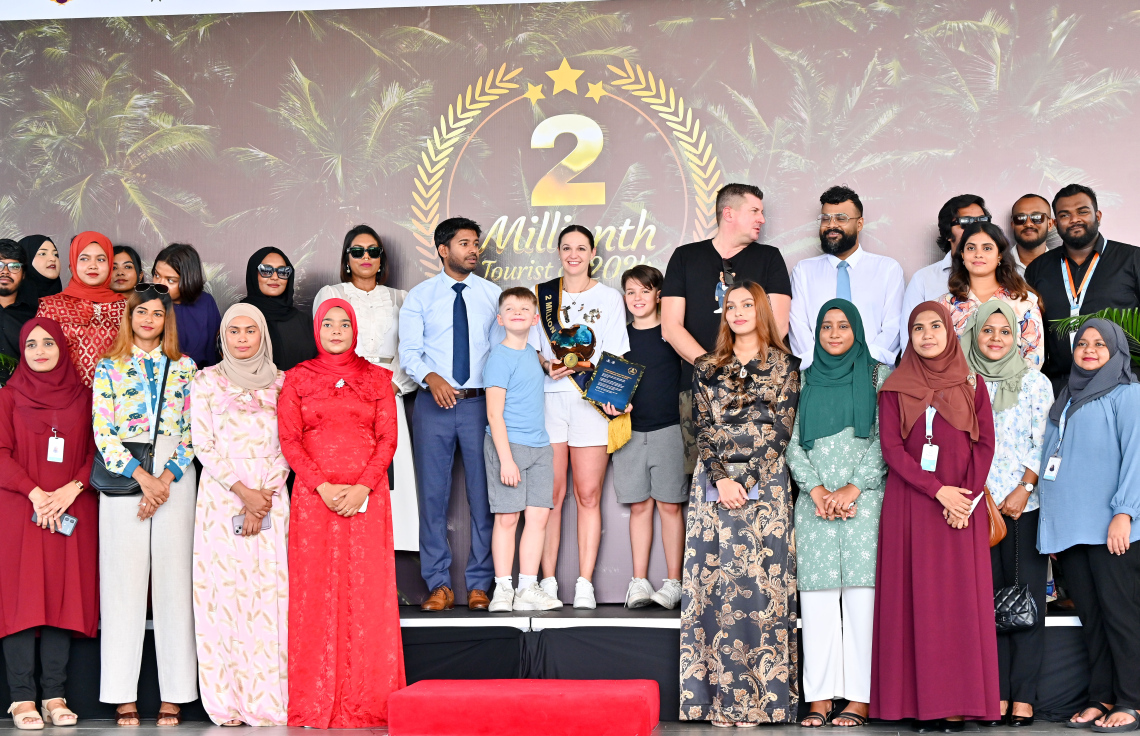 ވޯލްޑްސް ބިގެސްޓް ގިވްއަވޭ: 52 މުބާރާތް، މަހަކު 4 ފުރުސަތު؛ ރާއްޖޭގައި ހިލޭ ޗުއްޓީ ހޭދަ ކޮށްލެވޭނެ!