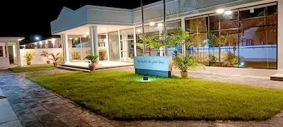 ތަފާތު ހަދިޔާއެއް؛ ފެރިދޫ މީހުން ދިރިއުޅޭ ކޮންމެ ގެއަކަށް ލުނބޯ ގަހެއް ހަދިޔާ ކުރަނީ!