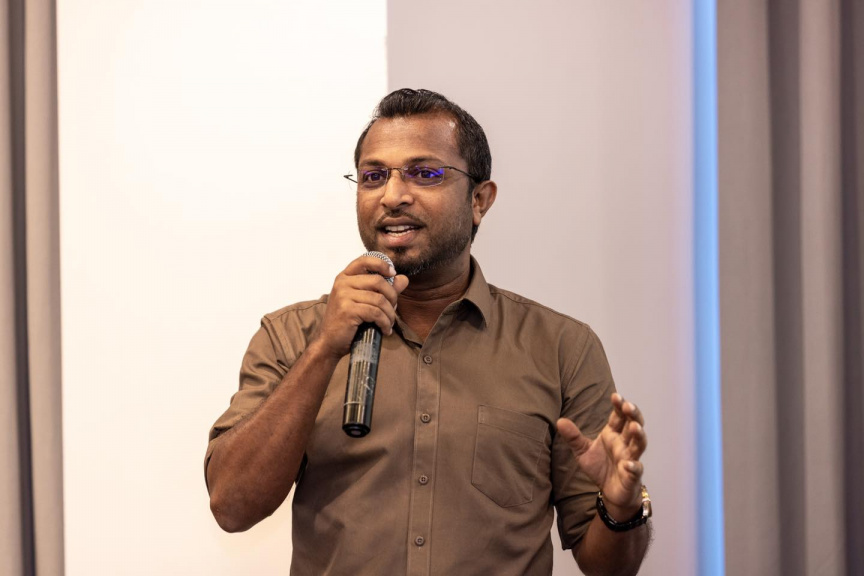 ޕީއެސްއެމް ގެ މެނޭޖިން ޑިރެކްޓަރު ކަމަށް އިބްރާހީމް ނަސްރީން
