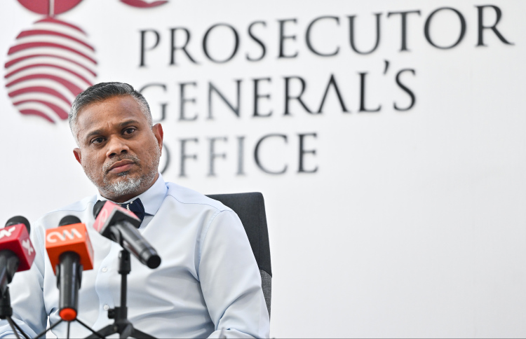 ކުރީ ސަރުކާރުން ބޮޑެތި އަދަދުތަކުން ބަދަލުދިން މައްސަލަ: ޖިނާއީ ތަހުގީގެއް ހިންގުމަށް ޕީޖީ, އޭސީސީގައި އެދިއްޖެ