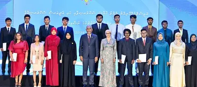 ސްކޮލަރޝިޕްގައި ކިޔަވަން ފަށާ، ޕްރޮގްރާމް ބަދަލުކުރެވޭ ގޮތަށް އުސޫލަށް ބަދަލެއް!