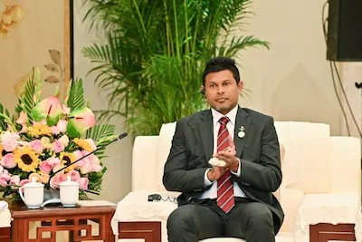ޗައިނާއަކީ އަބަދުވެސް ދިވެހިރާއްޖޭގެ އިތުބާރު އޮތް ރަޙުމަތްތެރިއެއް: ނައިބު ރައީސް