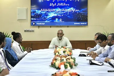 ފެންފުށީގެ ތަރައްގީީއަށް އެންމެ މުހިންމު ކަންކަން ފުރިހަމަކޮށް ދިނުމަށް މަސައްކަތް ކުރާނަން: ރައީސް