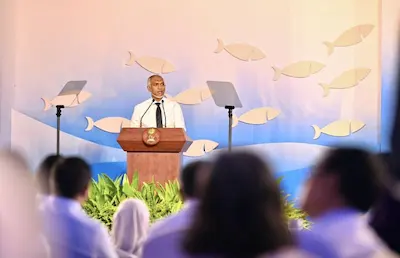 އަތްވާއި ވާރޭގަ ބިޔަ ކަނޑުތަކުގަ މަސްވެރިންކުރާ ހިތްމަތަށް، އަގުވަޒަން ކުރަން: ރައީސް