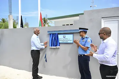 ތަކަންދޫ ކައުންސިލް އިމާރާތުގެ ބިންގާ އަޅައި، ފުލުހުންގެ މަރުކަޒު ހުޅުވައިފި