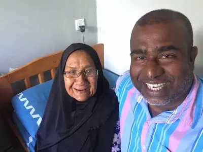 ދަރިއެއްގެ ދުލުން މަންމަގެ ތަޖުރިބާ: ޤުރުބާންވެ ދިން ތަރުބިއްޔަތާއި ލޯތްބަށް، ހުރިހާކުދިން ދޭ އިޙުތިރާމް!