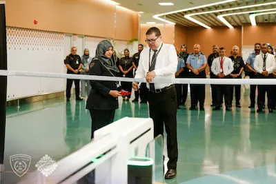 ވީއައިއޭގެ އައު ޓާމިނަލްގައި 11 އީ-ގޭޓް ހަރުކޮށް ދިވެހިންނަށް ހިދުމަތް ދޭން ފަށައިފި