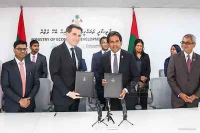 ނ އަތޮޅުގައި ތަރައްގީކުރާ އައިލާ ސަސްޓެއިނަބަލް ޓައުންޝިޕް ޕްރޮޖެކްޓްގެ އިންވެސްޓަރުނާއެކު ސޮއި ކޮށްފި