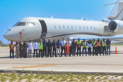 ހަނިމާދޫ އެއާޕޯޓު ހުޅުވި ފަހުން، ފުރަތަމަ ކޮމާޝަލް ޖެޓު ޖައްސައިފި