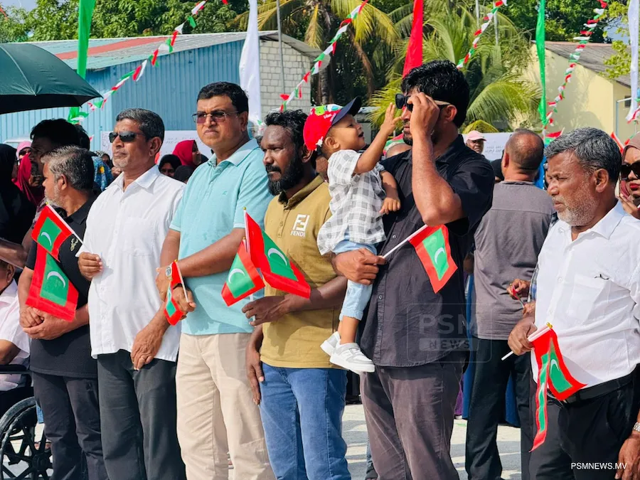 ބ ތުޅާދޫއާއި ރ މީދޫ ރައްޔިތުންގެ މެދުގައި އޮތް ގާތް ގުޅުން ފެށުމުގެ މައިގަނޑު އަސްލަކީ މާތްވެގެންވާ އިސްލާމްދީން
