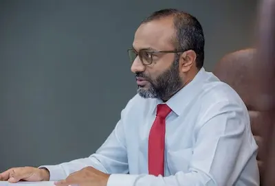 މިސްކިތްތަކުގެ ތެރޭގައި ސުތުރާގެ ނަމުގައި ބަހައްޓާފައިވާ ތަކެތި ނެގުމަށް ސިޓީ ކައުންސިލުގައި އެދޭނަން: ވަޒީރު