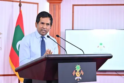 ކުދި އަދި މެދުފަންތީގެ ވިޔަފާރިތަކަށް ހާއްސަ ލުއިތަކެއް؛ 500 މިލިއަން ރުފިޔާގެ ލޯނު ދިނުމާއި ޑޮލަރު އަދި ޓެކުހުންވެސް!