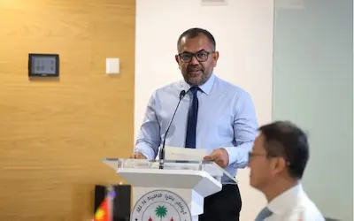 ޗައިނާގެ ފަރާތުން ދެއްވި އެހީތެރިކަމަށް ދިވެހި ސަރުކާރުގެ ނަމުގައި ވަޒީރު ޒަމީރު ޝުކުރު އަދާކުރައްވައިފި