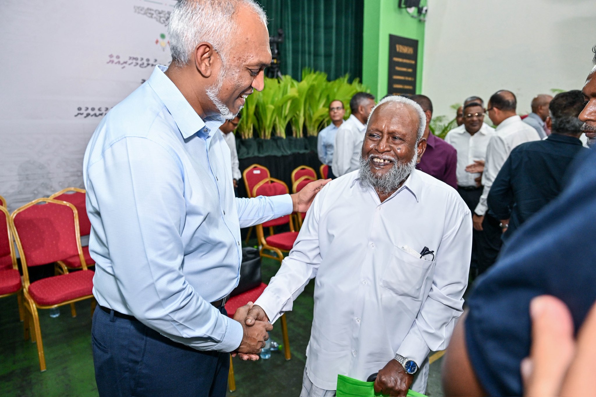 ޚާއްސަ ހާލަތްތަކުގައި ޕެންޝަން ފަންޑުން ފައިސާ ލިބޭގޮތަށް ޤާނޫނަށް އިސްލާޙު ގެންނަނީ