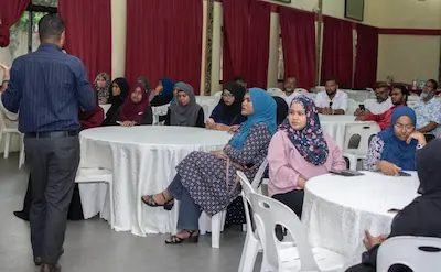 ބެލެނިވެރިންގެ ހޮޅުއަށި މާދަމާ ރޭ!