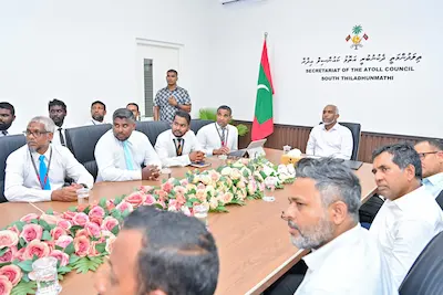 އަތޮޅު ކައުންސިލްތައް އުވާލައި، ކައުންސިލުތަކުގެ މެންބަރުންގެ އަދަދަށް ބަދަލު ގެނައުމަށް ހުށަހަޅަައިފި
