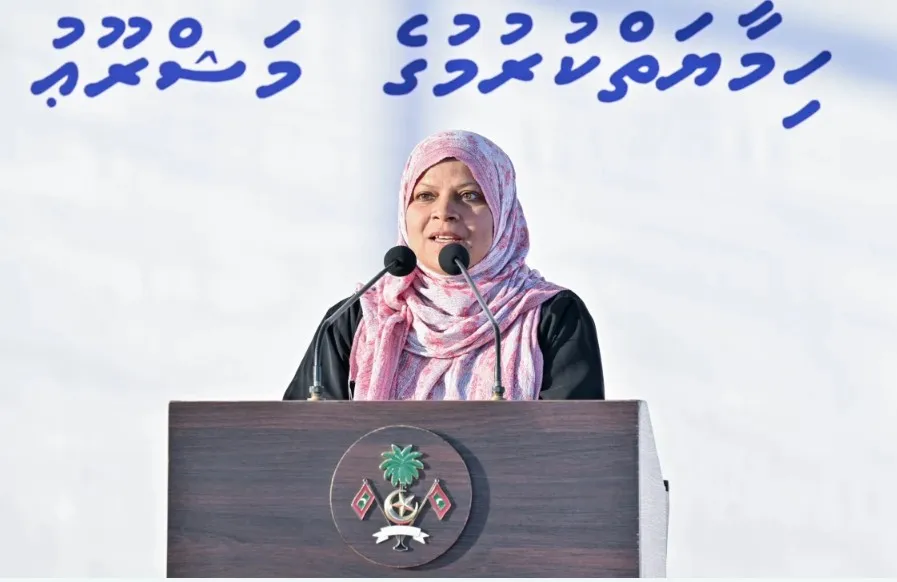 ޤައުމަށް ހެޔޮ ބަދަލުތައް ގެނައުމަށް ރައީސް މުޢިއްޒު ކުރައްވާ މަސައްކަތްޕުޅުގެ ނަތީޖާ ފެންނާނެކަން ޔަގީން: ޑރ. އަނާރާ