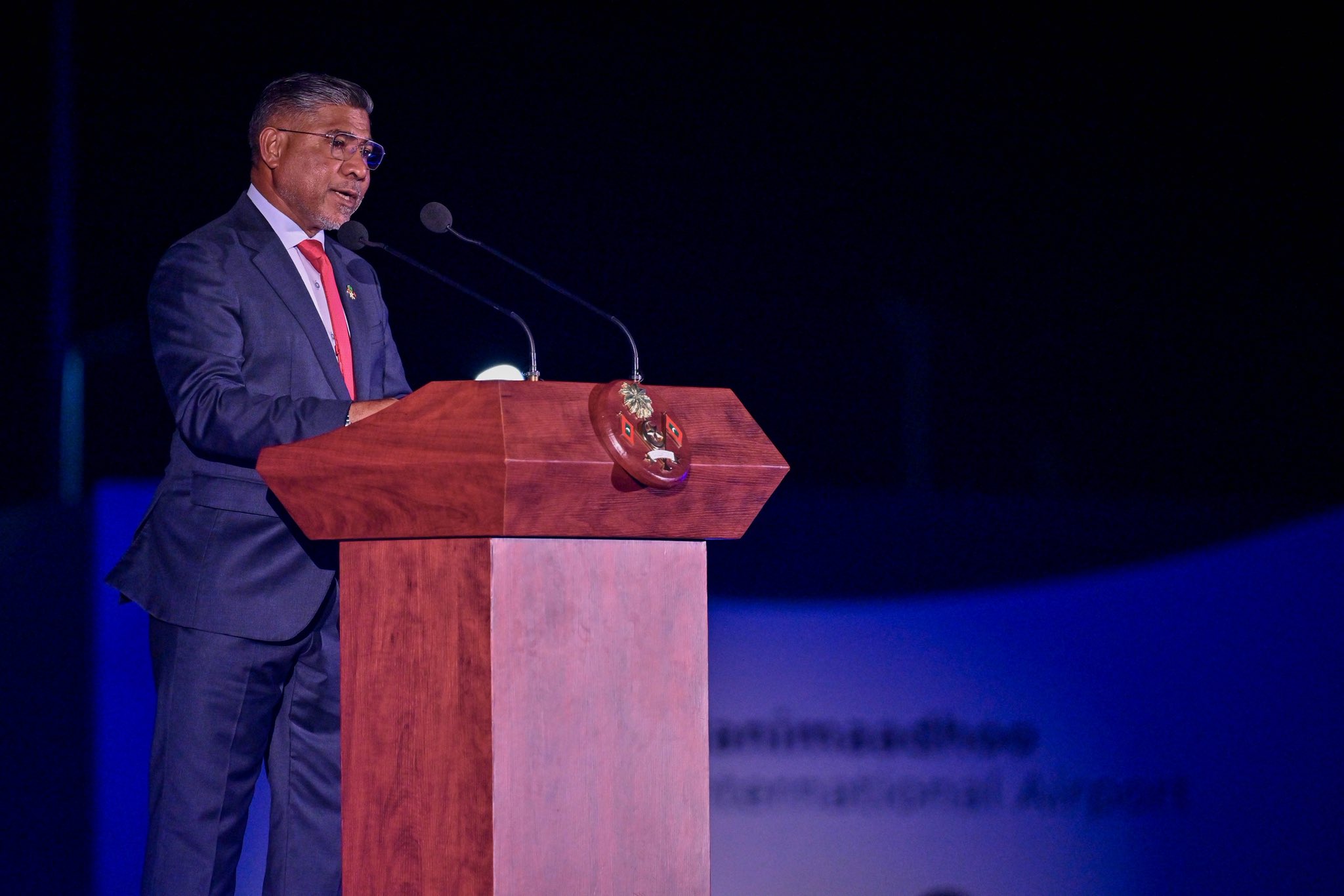 ހަނިމާދޫ އެއަރޕޯޓަކީ ބޮޑު ތިލަދުންމަތީގެ މުސްތަޤްބަލަށް ހުޅުވިގެން ދިޔަ ދޮރެއް: އެމްއޭސީއެލްގެ ސީއީއޯ ޝަރީފް