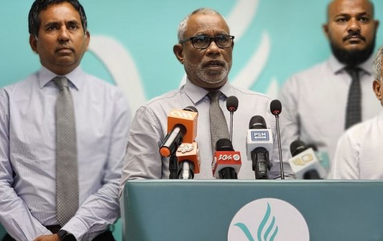 ޕީއެންސީގެ ޖަލްސާއަށް އެކި ރަށްރަށުން ރައްޔިތުން އަންނަނީ ރައީސާއެކު ތިބިކަން ސާބިތު ކޮށްދޭން: އަބްދުއްރަހީމް